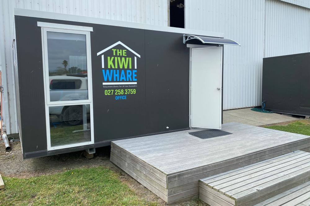 4.8 small site office